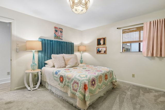 9530 Moss Haven Drive, Dallas, TX 75231