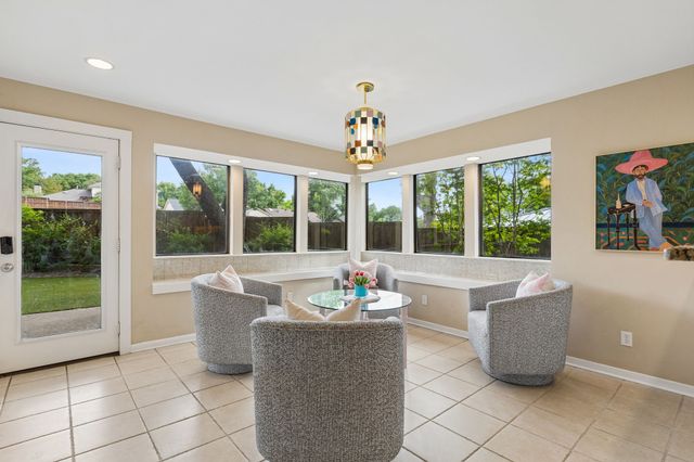 9530 Moss Haven Drive, Dallas, TX 75231