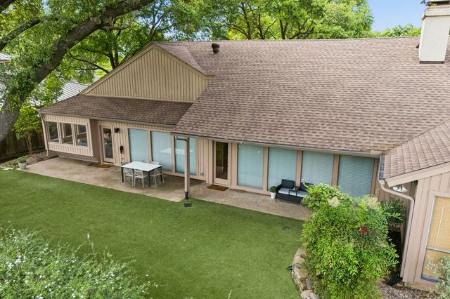 9530 Moss Haven Drive, Dallas, TX 75231
