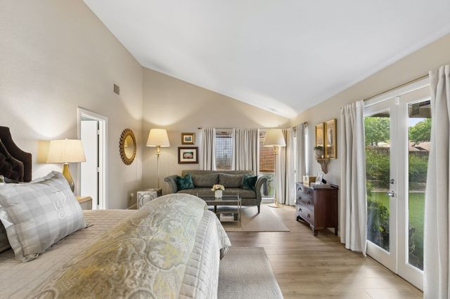 9530 Moss Haven Drive, Dallas, TX 75231