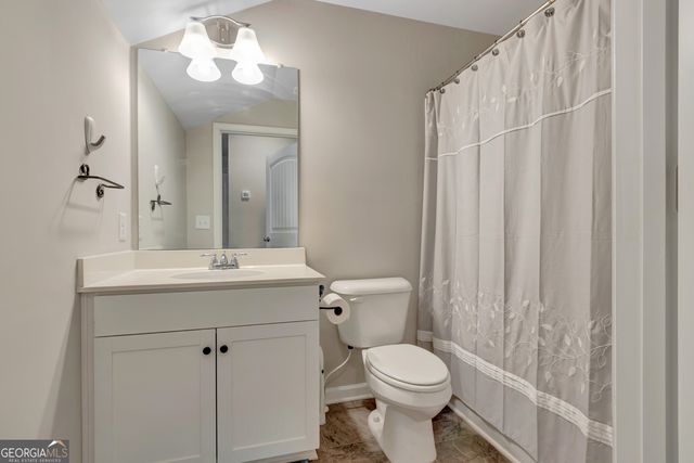 10 Vintage Avenue, Newnan, GA 30265