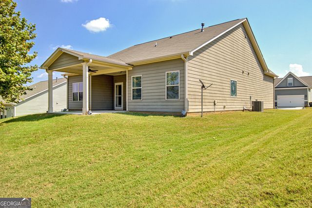 10 Vintage Avenue, Newnan, GA 30265