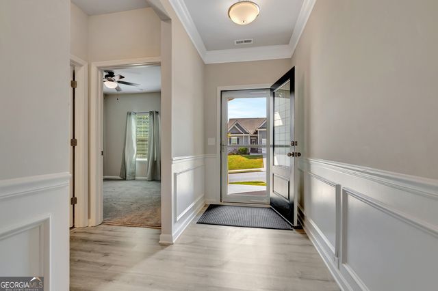 10 Vintage Avenue, Newnan, GA 30265