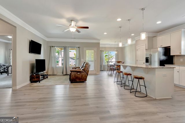 10 Vintage Avenue, Newnan, GA 30265