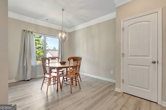 10 Vintage Avenue, Newnan, GA 30265