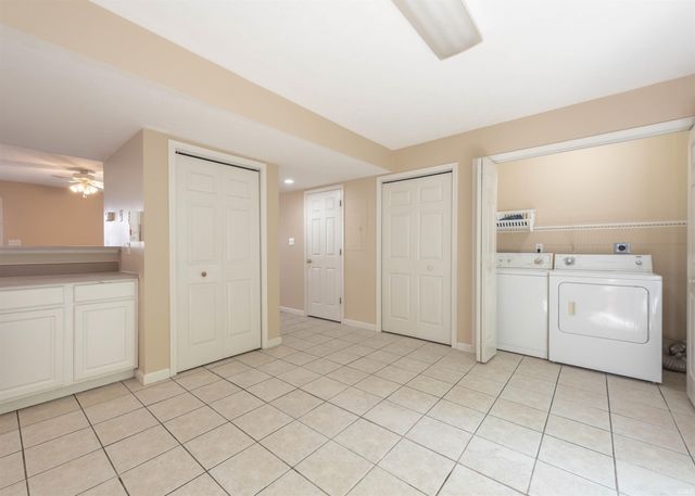 3501 S Oaklawn Circle, Bloomington, IN 47401