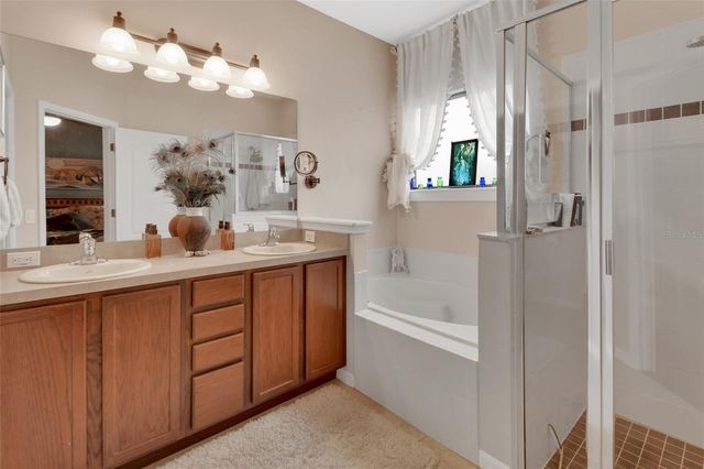 404 COUNTRY VIEW CIRCLE, Deland, FL 32720