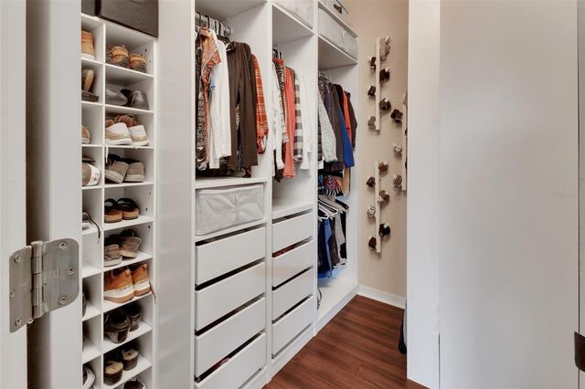 404 COUNTRY VIEW CIRCLE, Deland, FL 32720