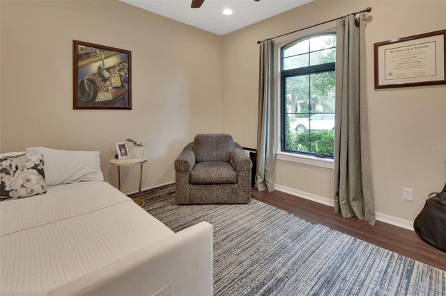 404 COUNTRY VIEW CIRCLE, Deland, FL 32720