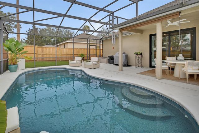 404 COUNTRY VIEW CIRCLE, Deland, FL 32720