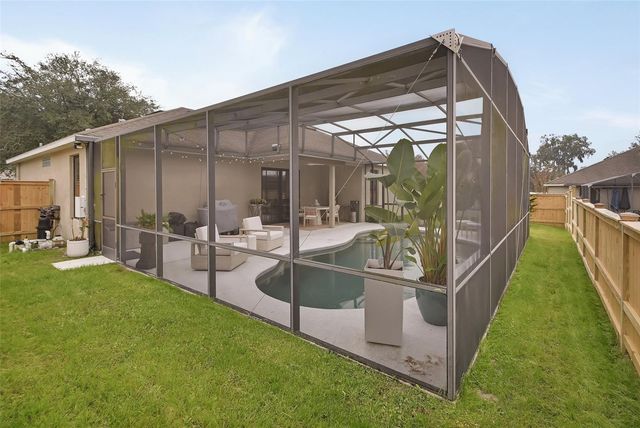 404 COUNTRY VIEW CIRCLE, Deland, FL 32720