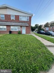 10001 BRIDLE RD, Philadelphia, PA 19116