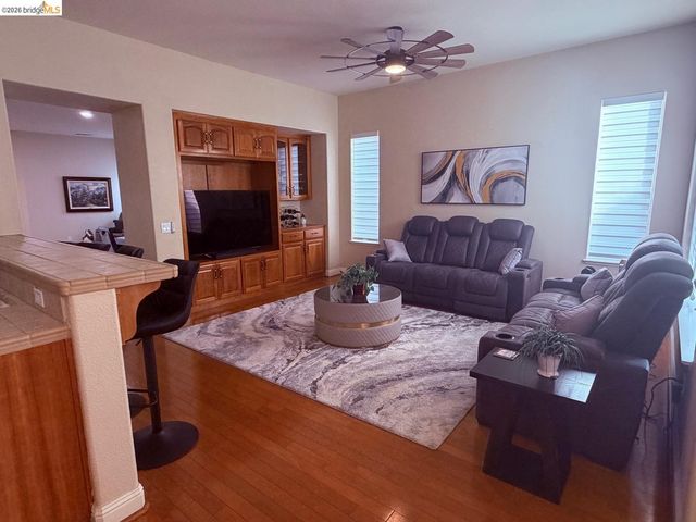 773 Centennial Pl, Brentwood, CA 94513