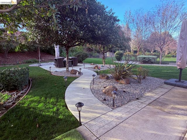 773 Centennial Pl, Brentwood, CA 94513