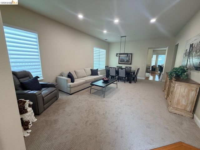 773 Centennial Pl, Brentwood, CA 94513