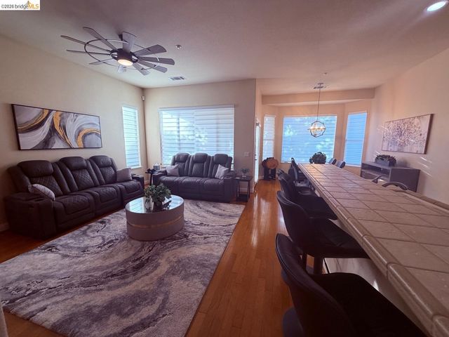 773 Centennial Pl, Brentwood, CA 94513