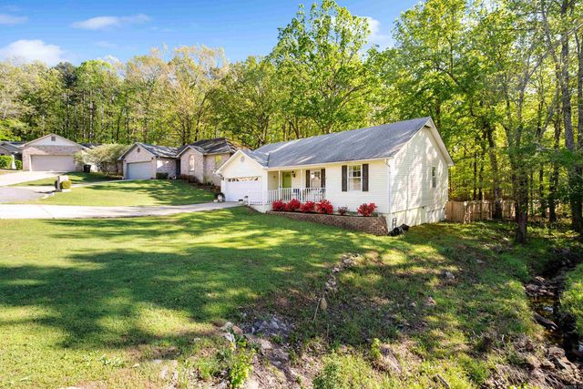 9 Honey Locust Court, Little Rock, AR 72211