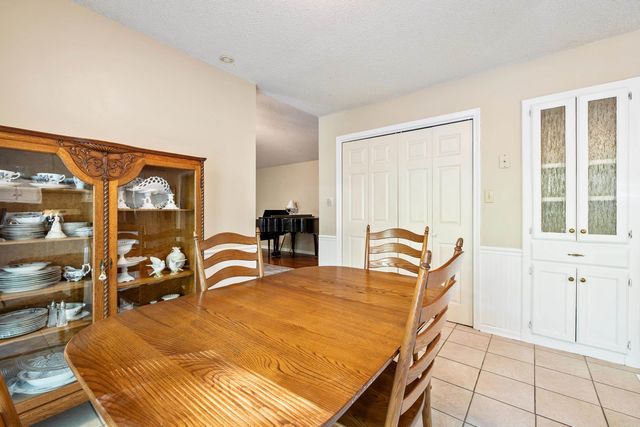 9 Honey Locust Court, Little Rock, AR 72211