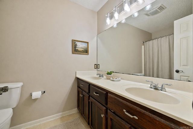 9 Honey Locust Court, Little Rock, AR 72211