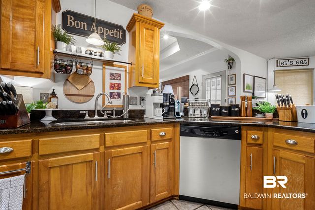 7089 Remington Estates Drive, Mobile, AL 36618