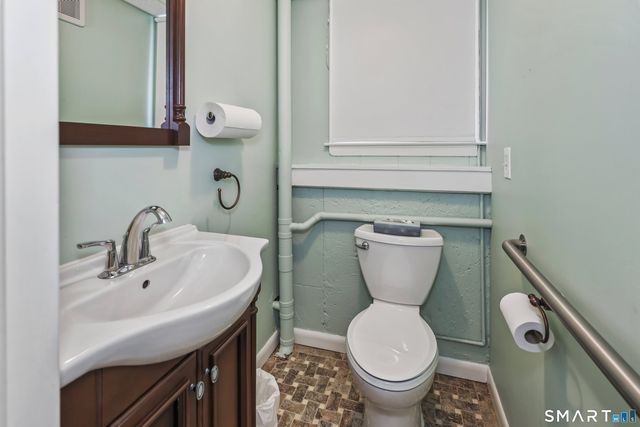 2 Birchwood Terrace, Prospect, CT 06712