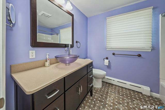 2 Birchwood Terrace, Prospect, CT 06712
