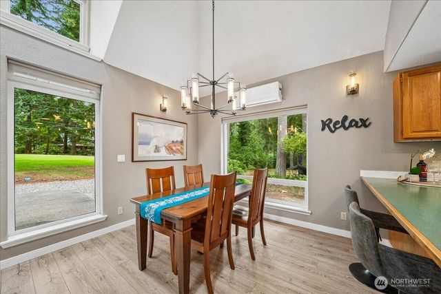 11319 Country Club Drive, Anderson Island, WA 98303