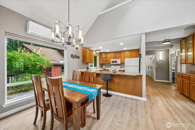 11319 Country Club Drive, Anderson Island, WA 98303