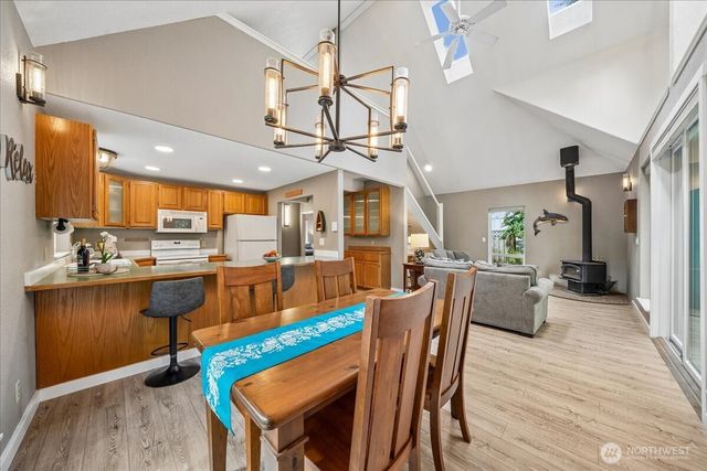 11319 Country Club Drive, Anderson Island, WA 98303