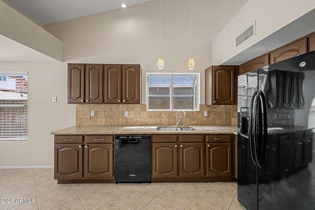 4106 E Ashurst Drive, Phoenix, AZ 85048