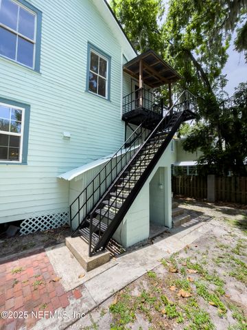 417 N 3RD Street, Palatka, FL 32177