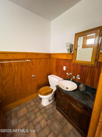417 N 3RD Street, Palatka, FL 32177