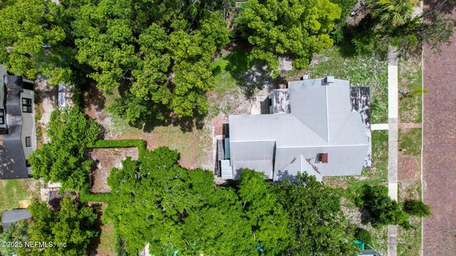 417 N 3RD Street, Palatka, FL 32177