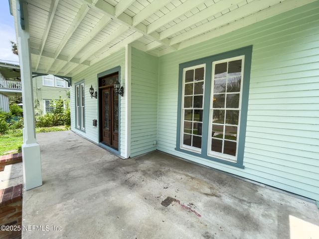 417 N 3RD Street, Palatka, FL 32177