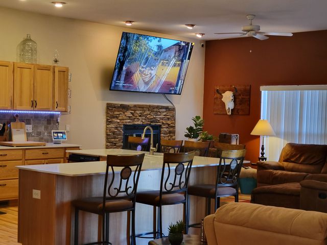 240 Thunder Ridge Dr, South Pittsburg, TN 37380