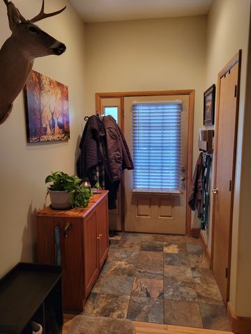 240 Thunder Ridge Dr, South Pittsburg, TN 37380