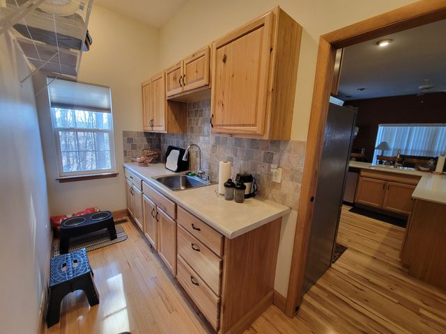 240 Thunder Ridge Dr, South Pittsburg, TN 37380