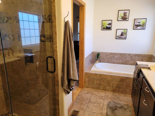 240 Thunder Ridge Dr, South Pittsburg, TN 37380