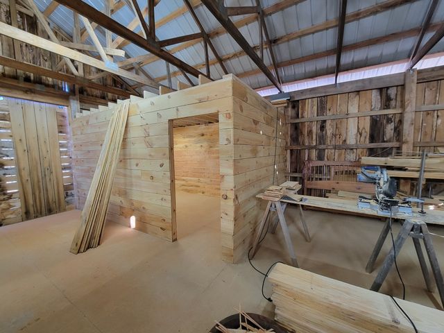 240 Thunder Ridge Dr, South Pittsburg, TN 37380