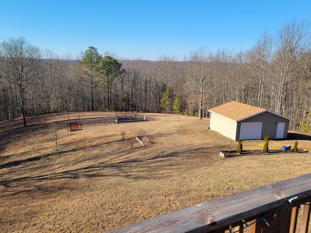 240 Thunder Ridge Dr, South Pittsburg, TN 37380