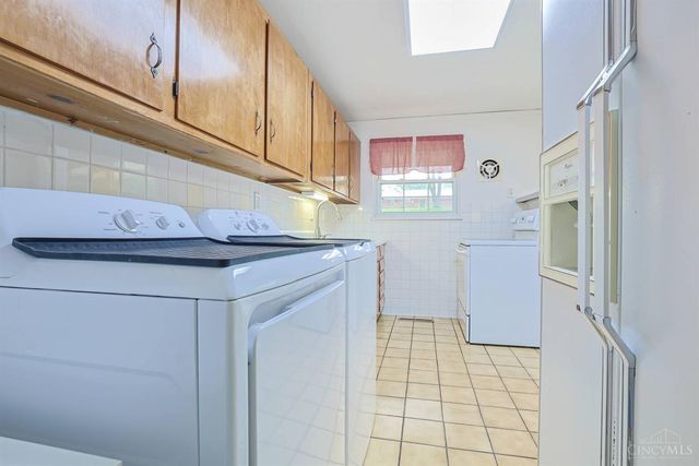 799 Ledro Street, Springdale, OH 45246