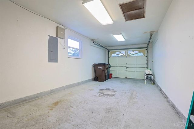 799 Ledro Street, Springdale, OH 45246