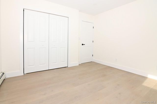 15 Bond Lane, Hicksville, NY 11801