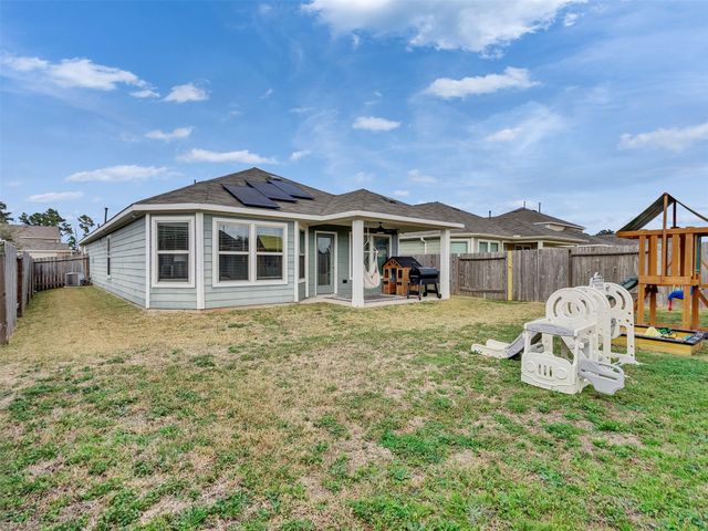 461 Camas Creek Lane, Magnolia, TX 77354