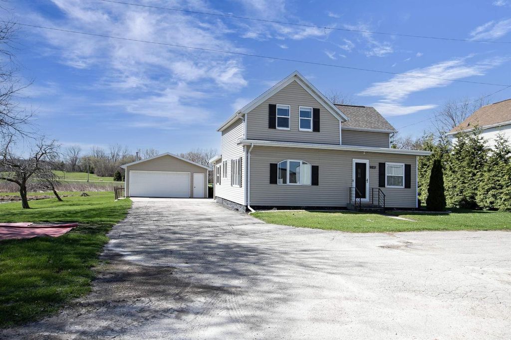 N590 RAILROAD STREET, Sherwood, WI 54169