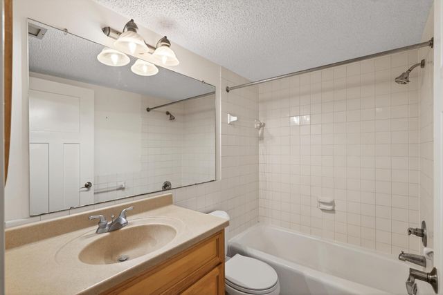 4624 Cedar Lake Road S 3, Saint Louis Park, MN 55416