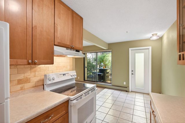 4624 Cedar Lake Road S 3, Saint Louis Park, MN 55416