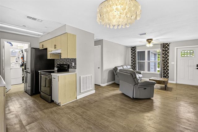 4838 WEST DRIVE, Fort Myers, FL 33907