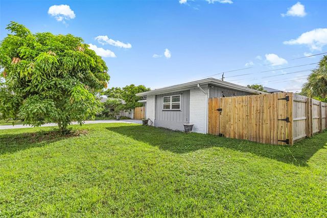 4838 WEST DRIVE, Fort Myers, FL 33907
