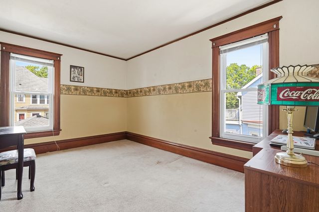 702 North Avenue, Waukegan, IL 60085